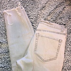 Grey Skinny Jeans👖